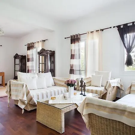 Apartment 5min To Metro Athens