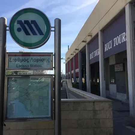 Apartment 5min To Metro